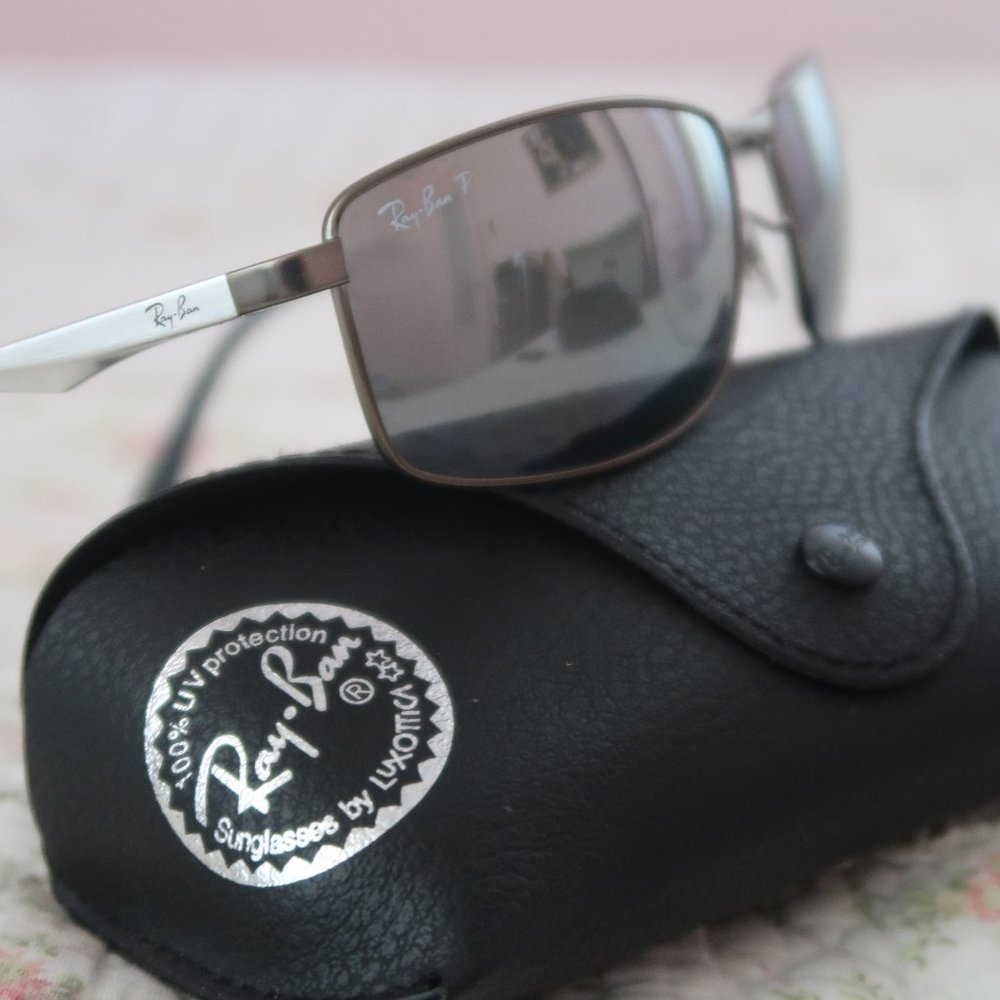 Authentic Ray-Ban Silver/Grey Rectangle Metal Sun… - image 1